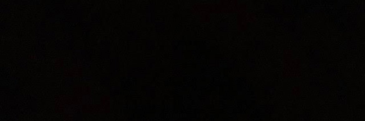 closed banner