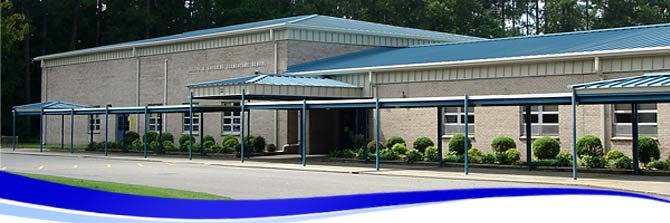 Saunders Elementary banner