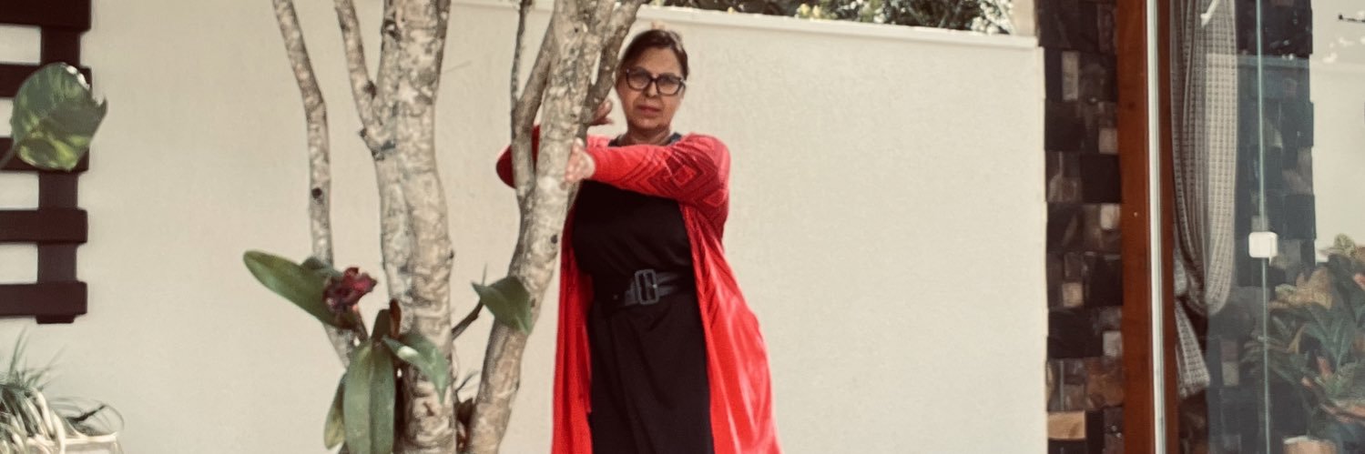 mleom's profile banner image