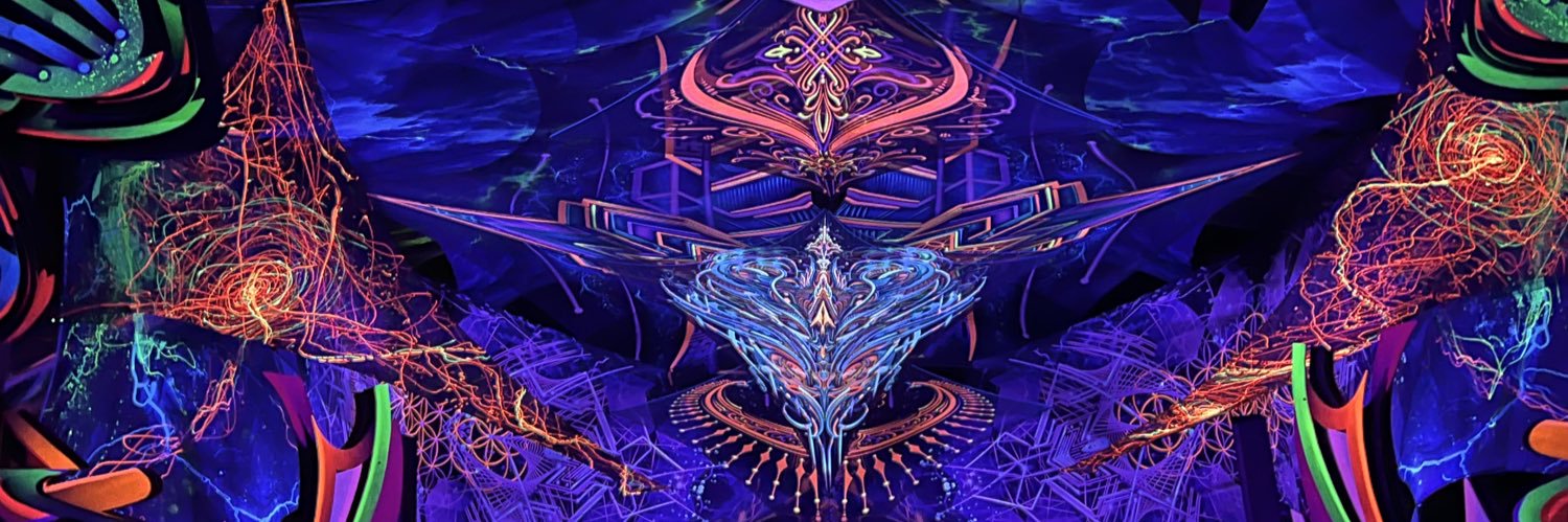 lellysci's profile banner image