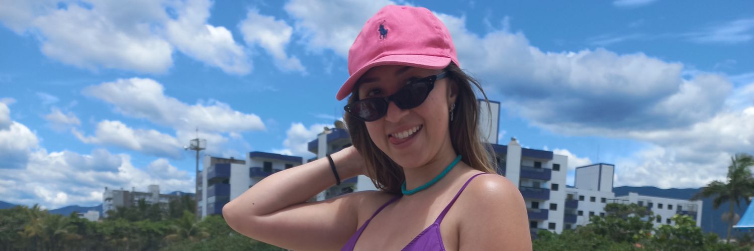 vicckluiza's profile banner image