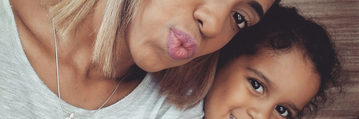 michellyfr's profile banner image