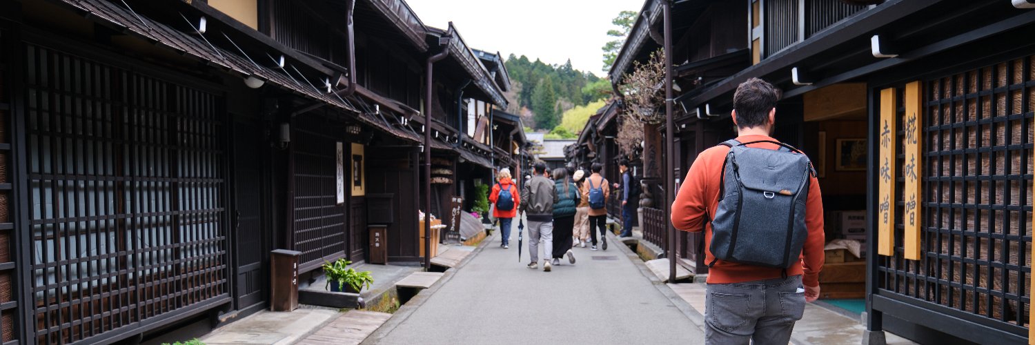 Hector Castillo Aguiar banner