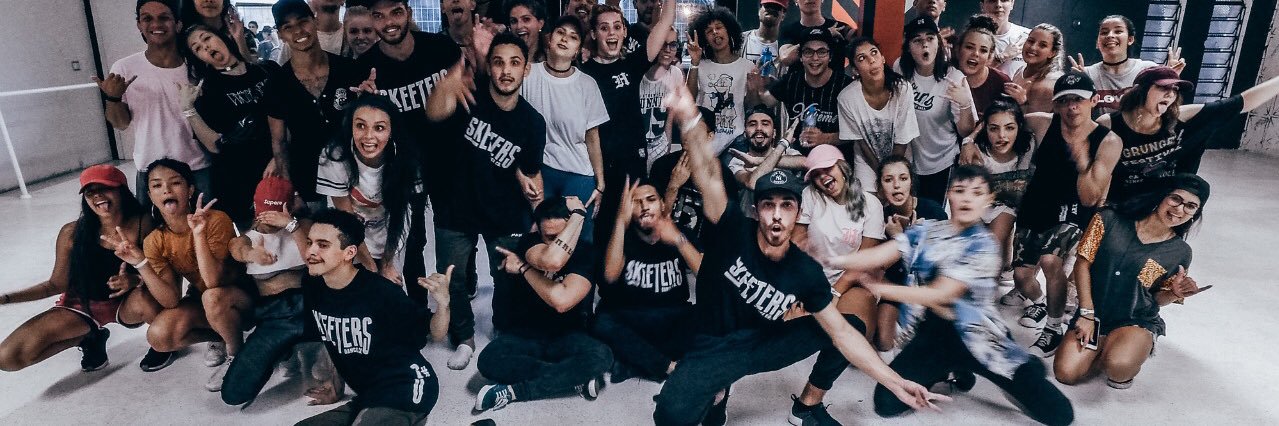 handdrey's profile banner image