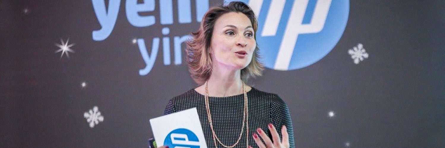 Filiz Akdede banner