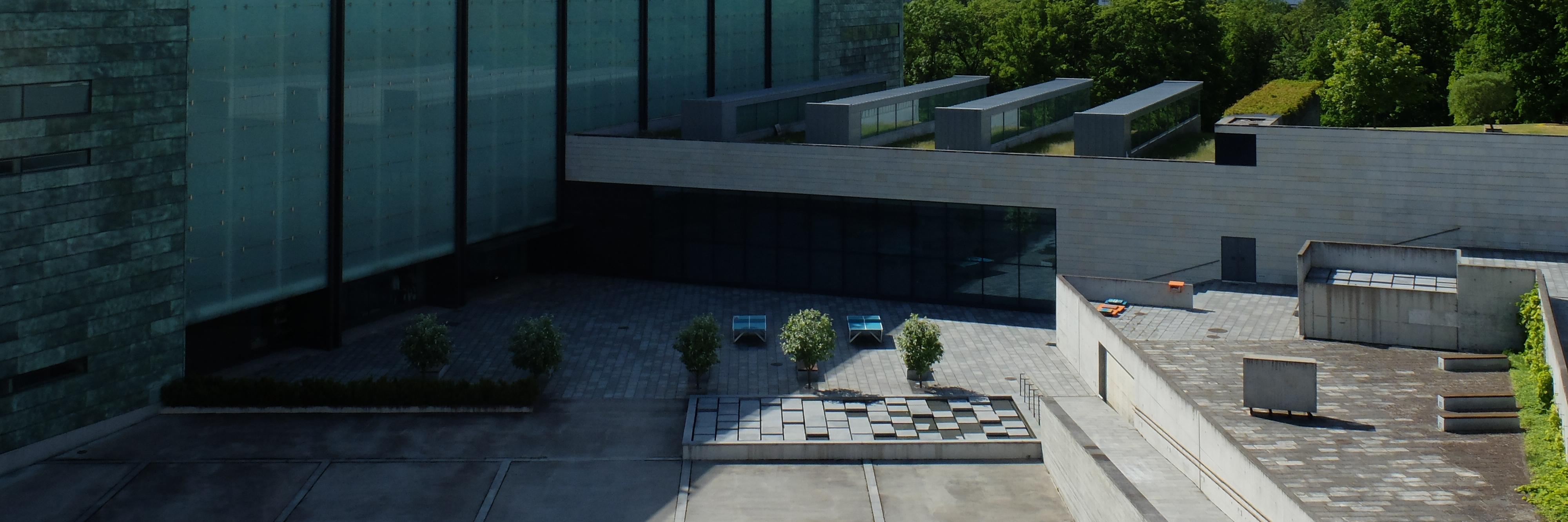 Kumu kunstimuuseum banner