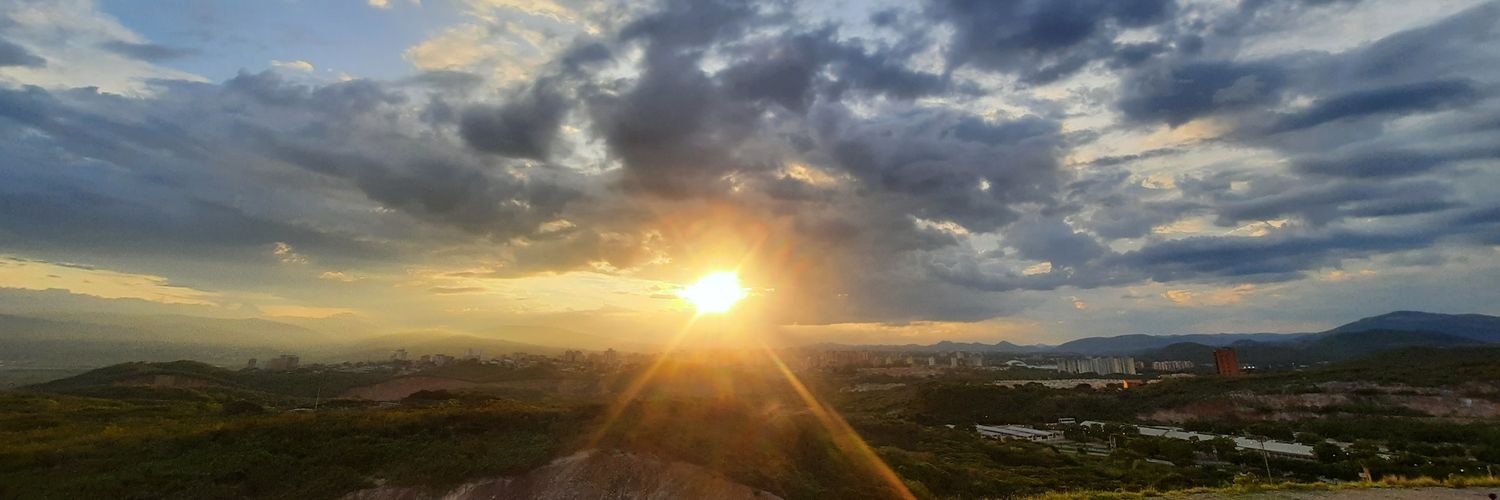 alexanderasuaje's profile banner image
