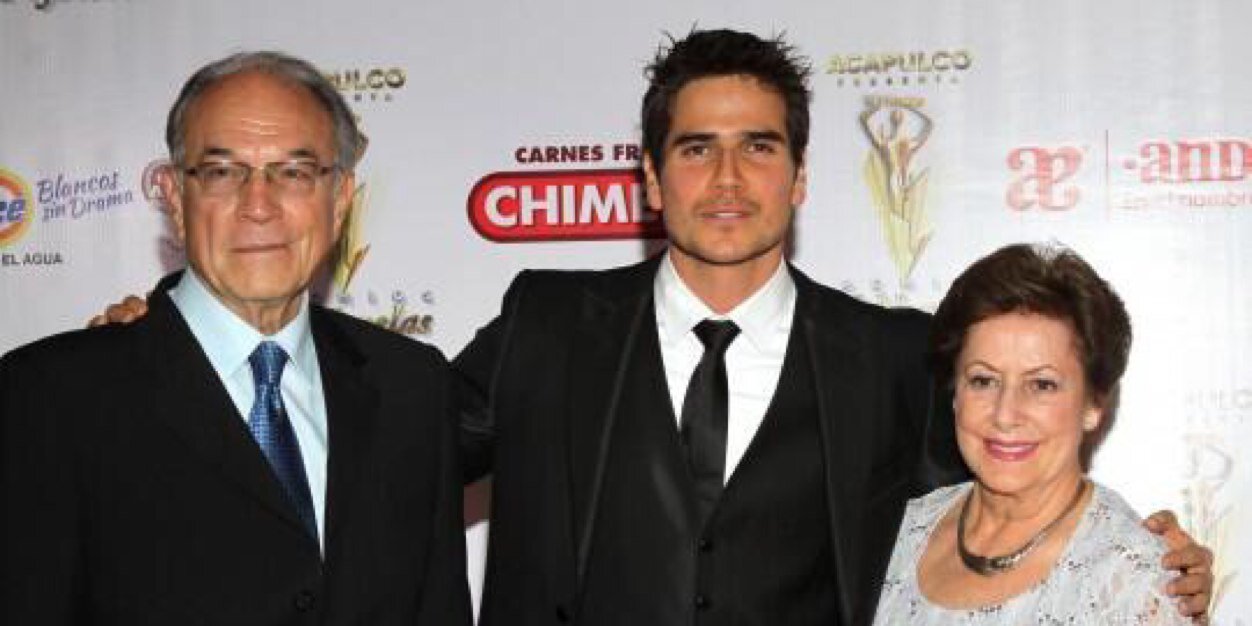 Daniel Arenas banner