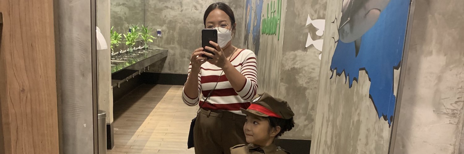 Happy mommy keto banner