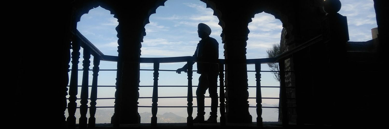 aman_saroa's profile banner image
