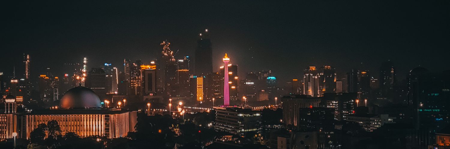 fadhlullahmad's profile banner image
