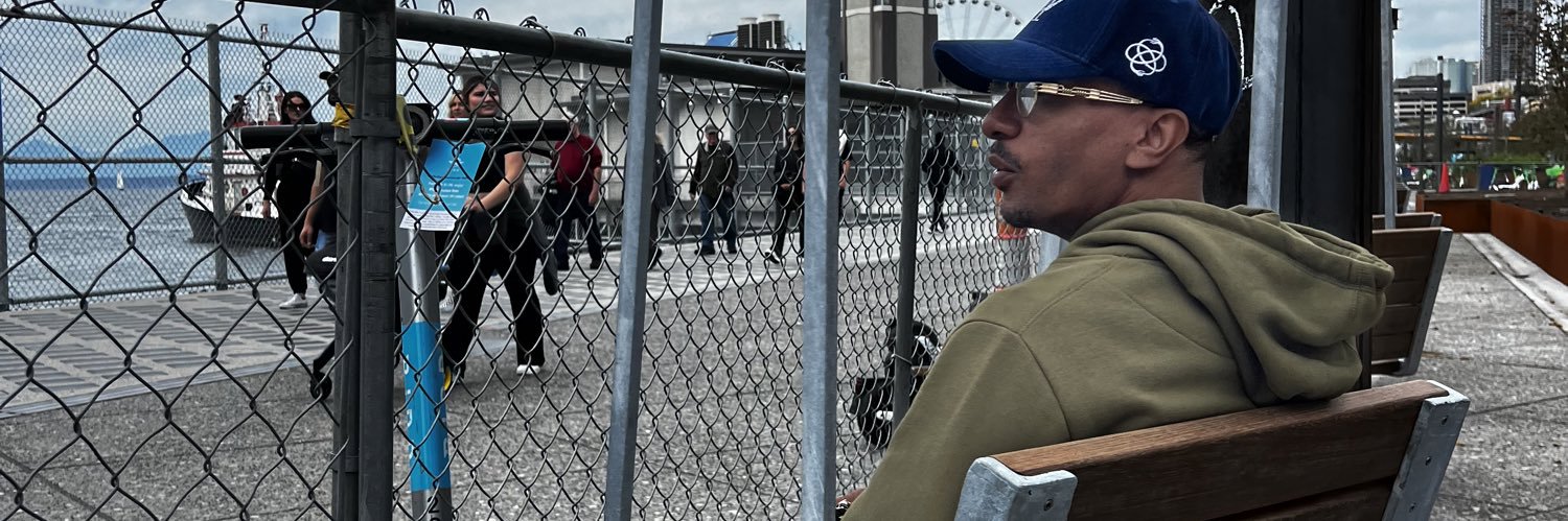 hollowdadon's profile banner image