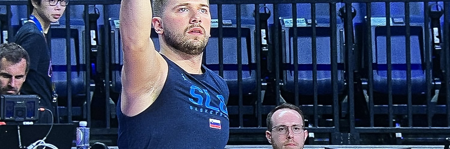 Roei Zuckerman banner