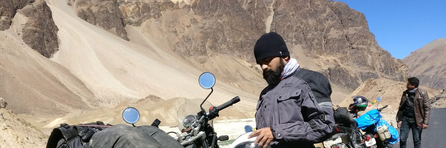 c0d3eswaran's profile banner image