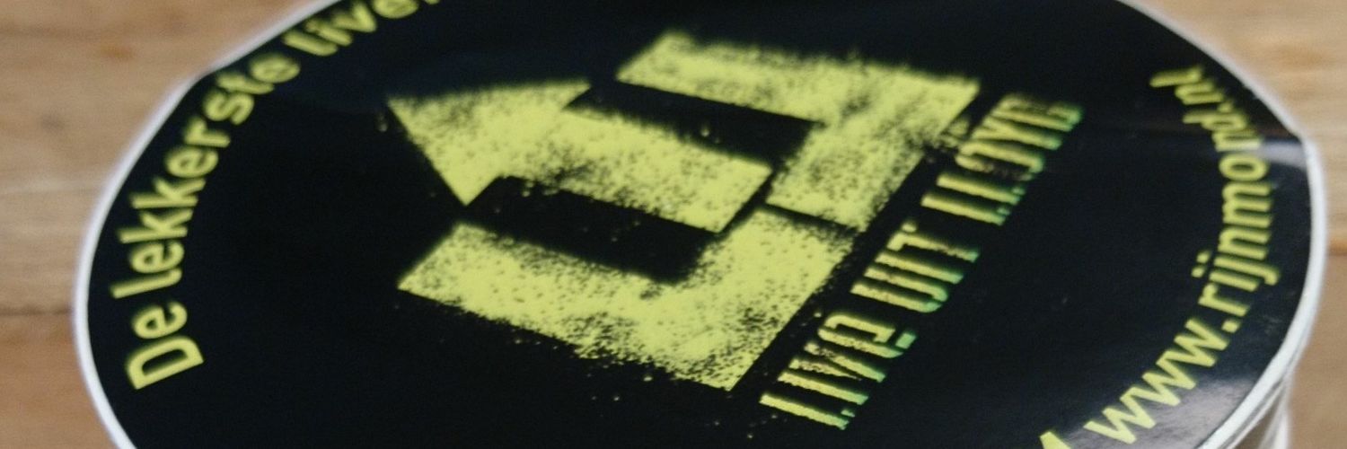 Liveuitlloyd's profile banner image