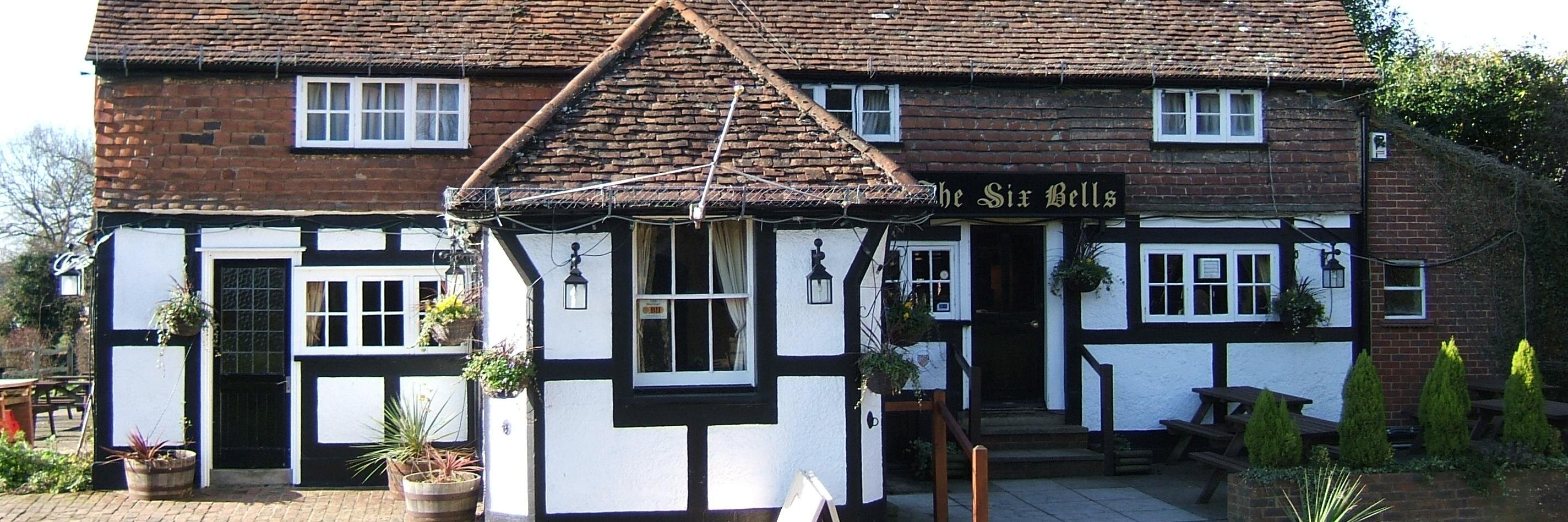 horshampubguide's profile banner image
