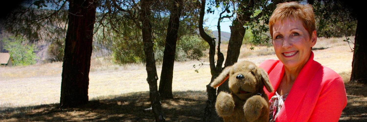 SusieStarr's profile banner image