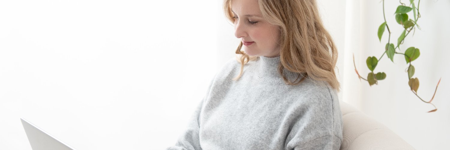 Rebecca Saunders banner