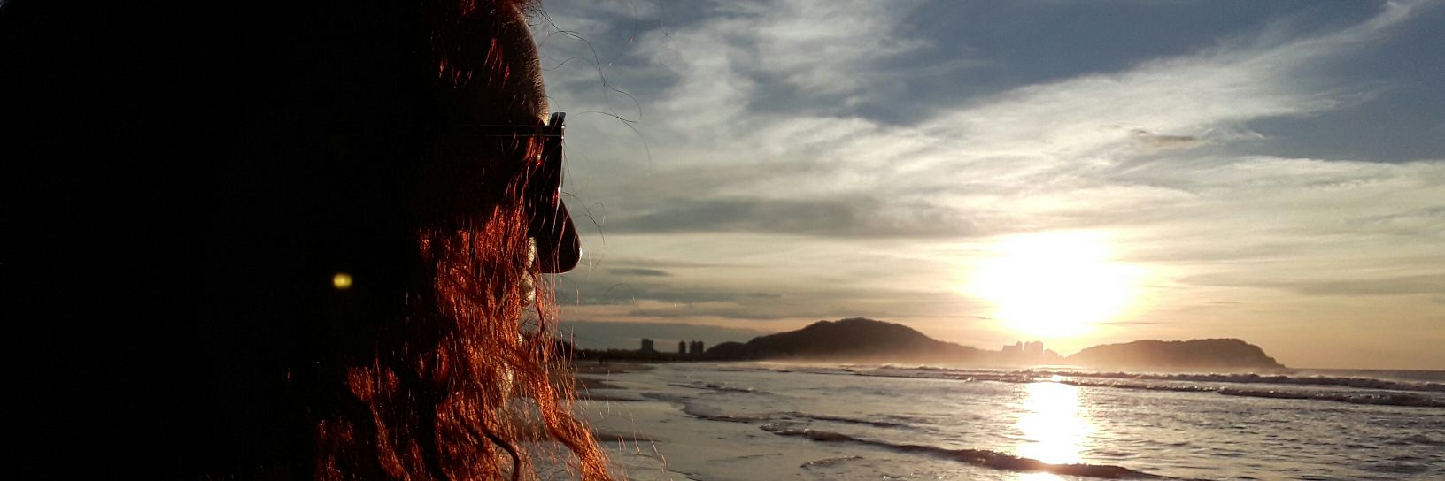 monicastilho's profile banner image