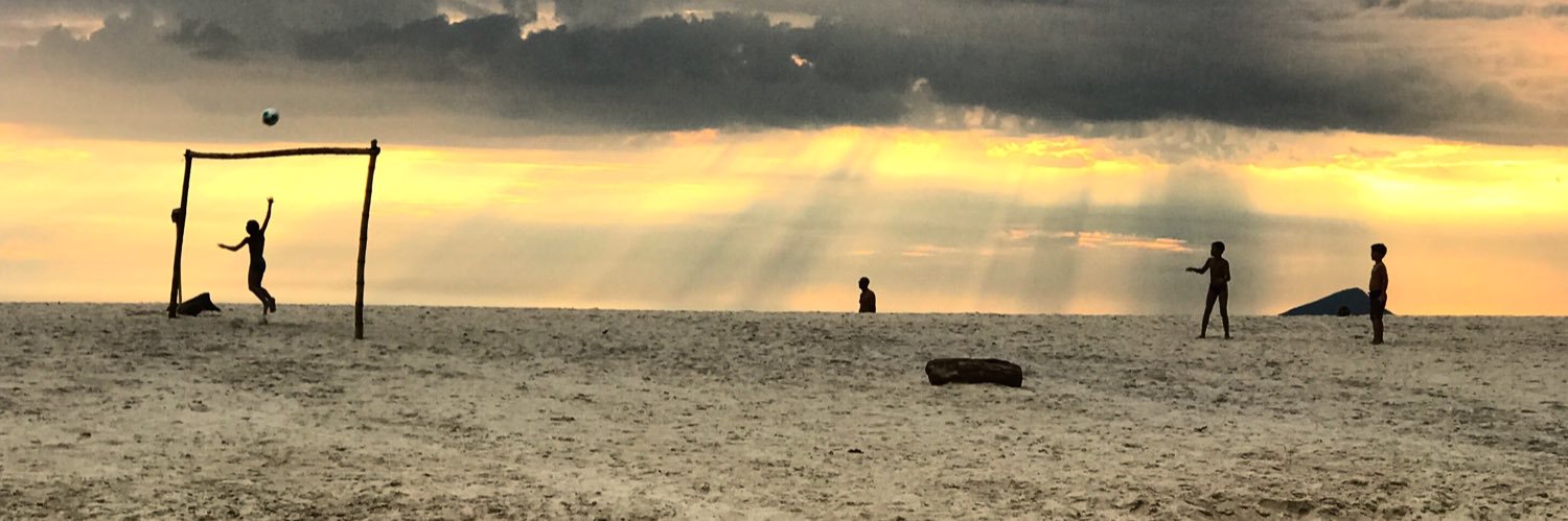 Parizotti's profile banner image
