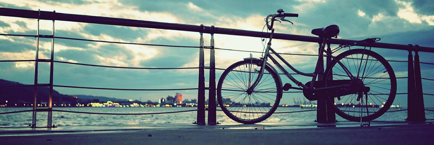 deah87's profile banner image