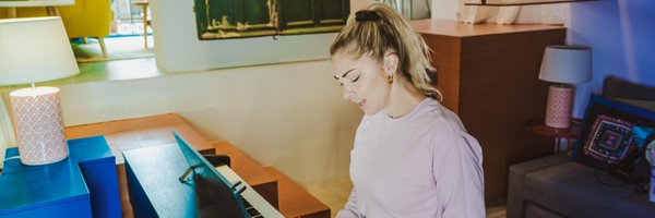 EmFri3ndship Profile Banner