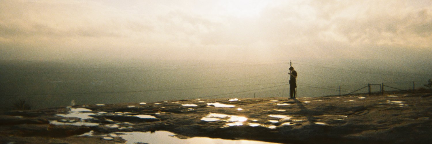 faimmoo's profile banner image