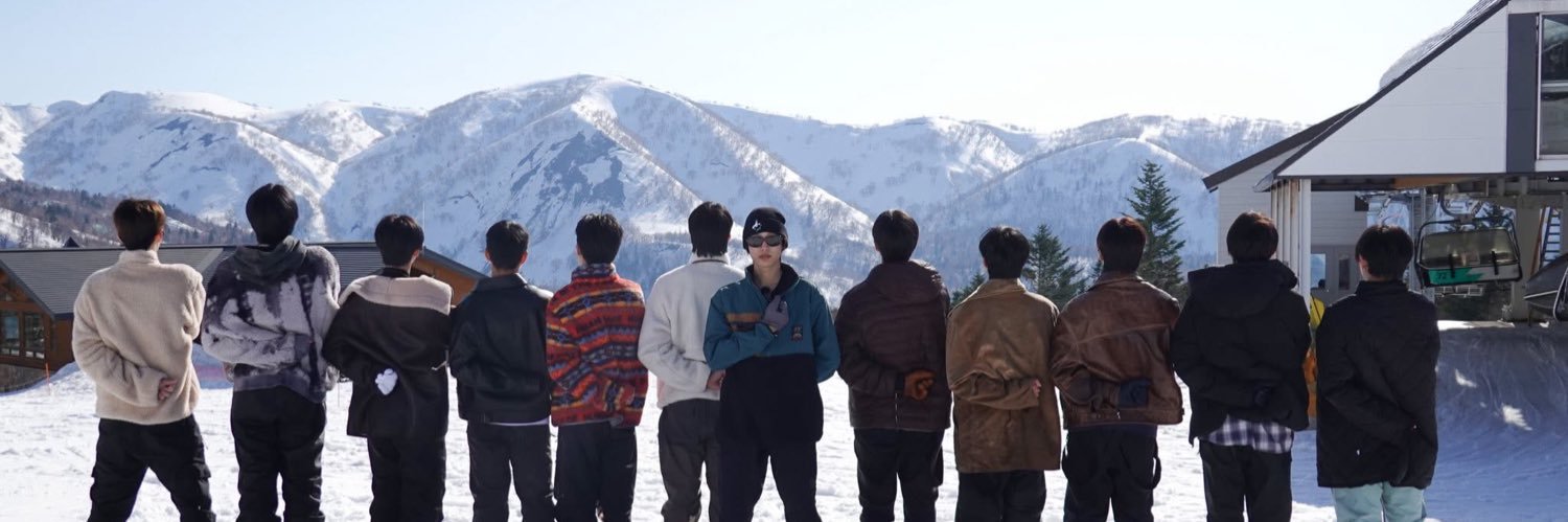 ILovePinkColour's profile banner image