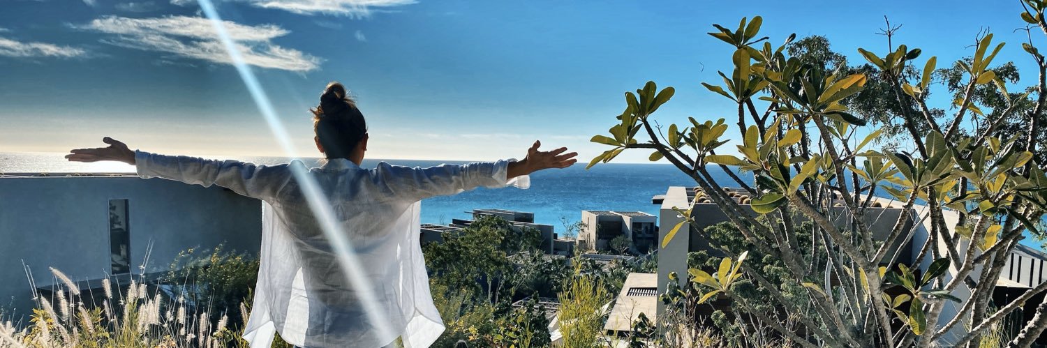 Lindsey Smith banner