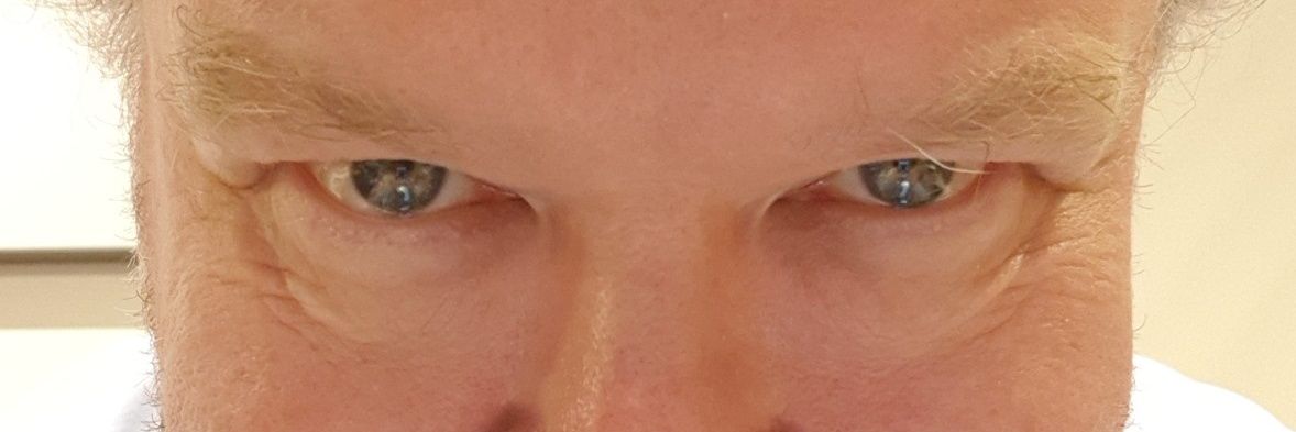 Azven's profile banner image