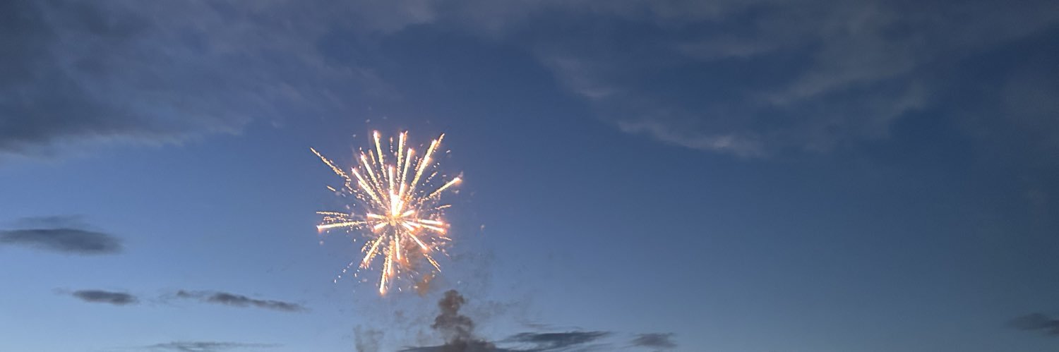 commscreativ's profile banner image