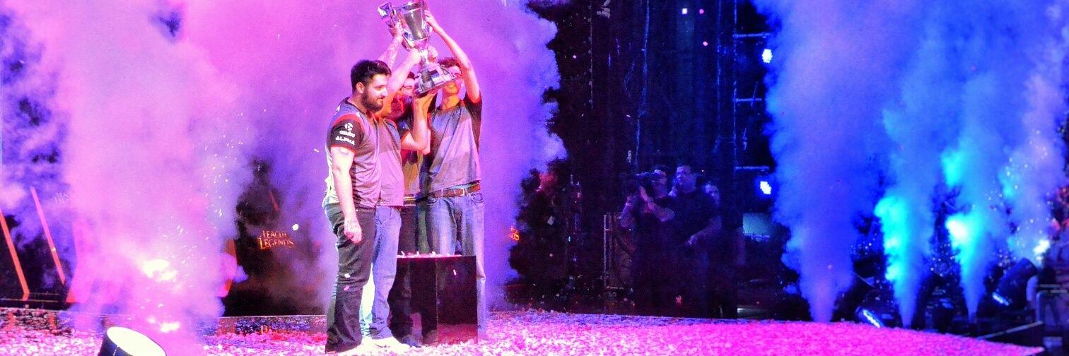 AlexxWolf's profile banner image
