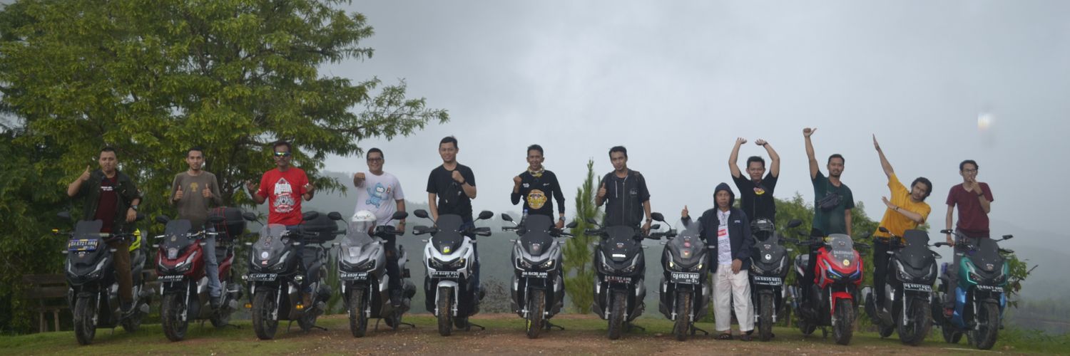 averoes21's profile banner image