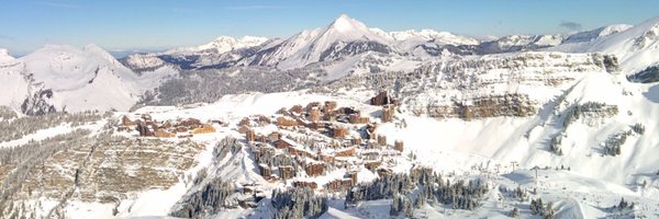 skiweekends Profile Banner