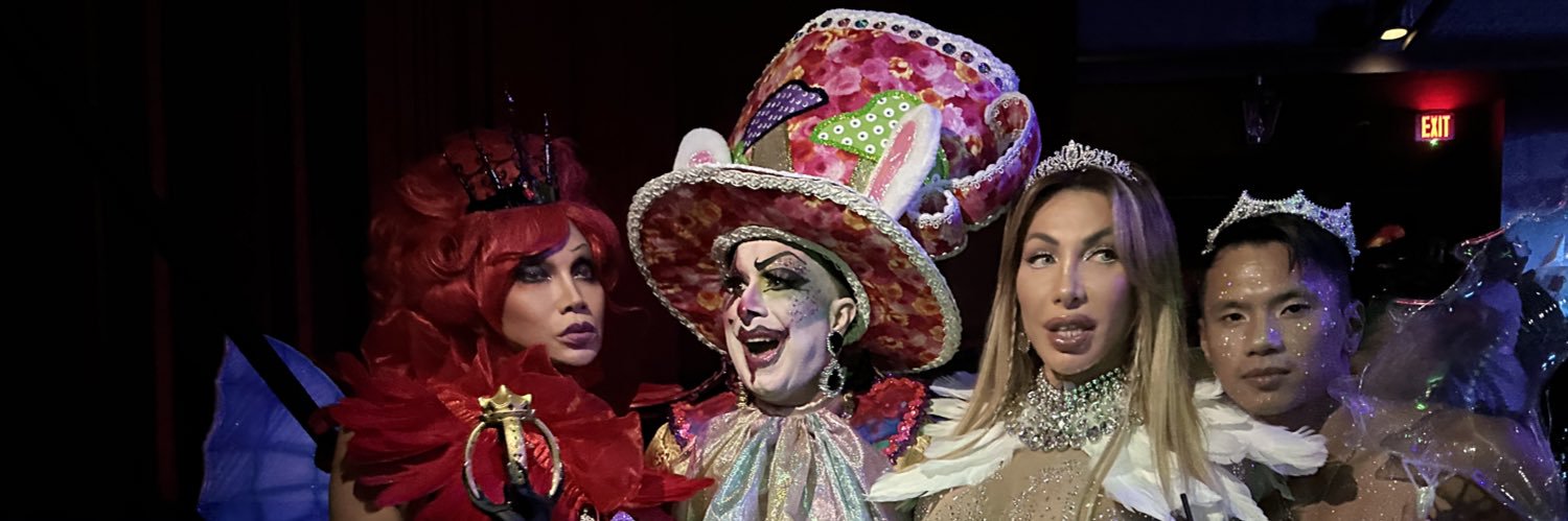 Persana's profile banner image