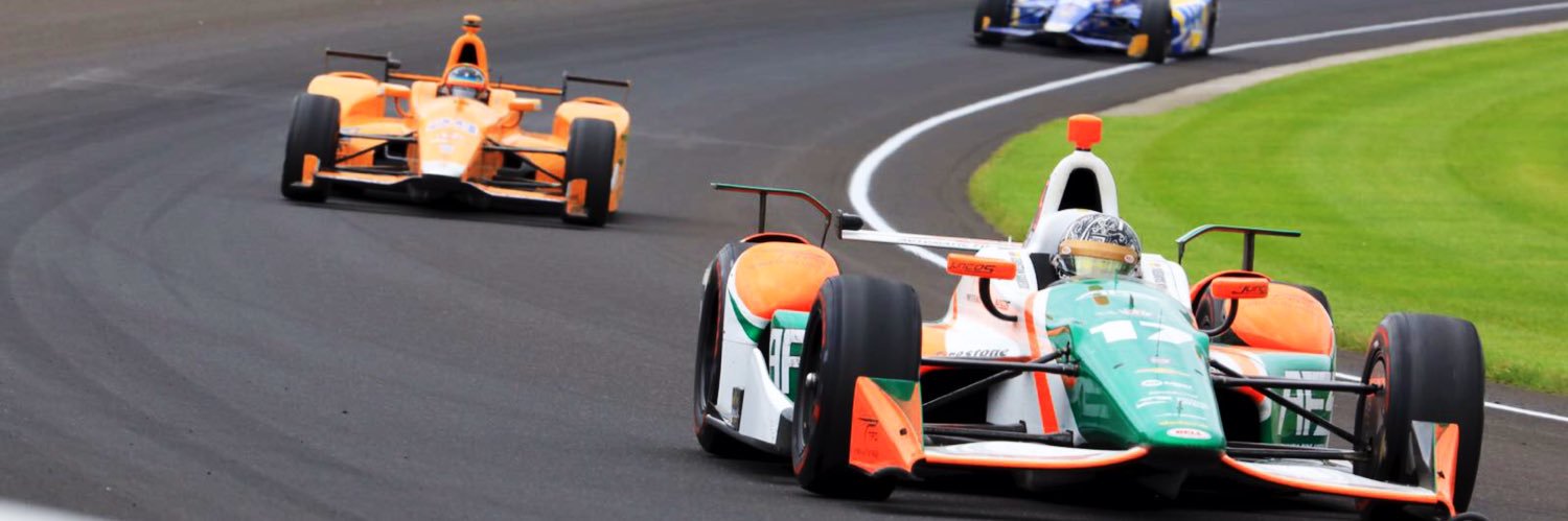 Sebastián Saavedra banner