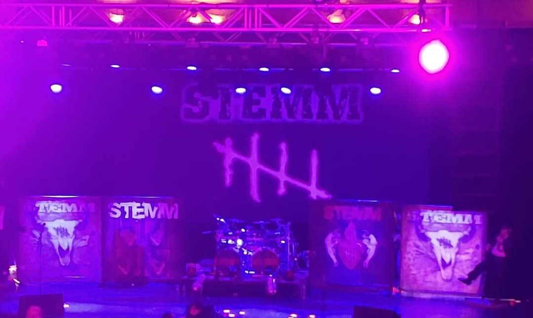 Danny Nelligan banner