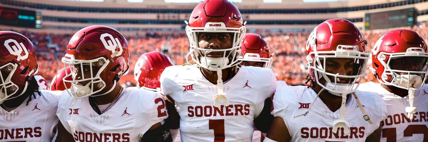 tweeter junkie 👨🏻‍💻🤳 banner