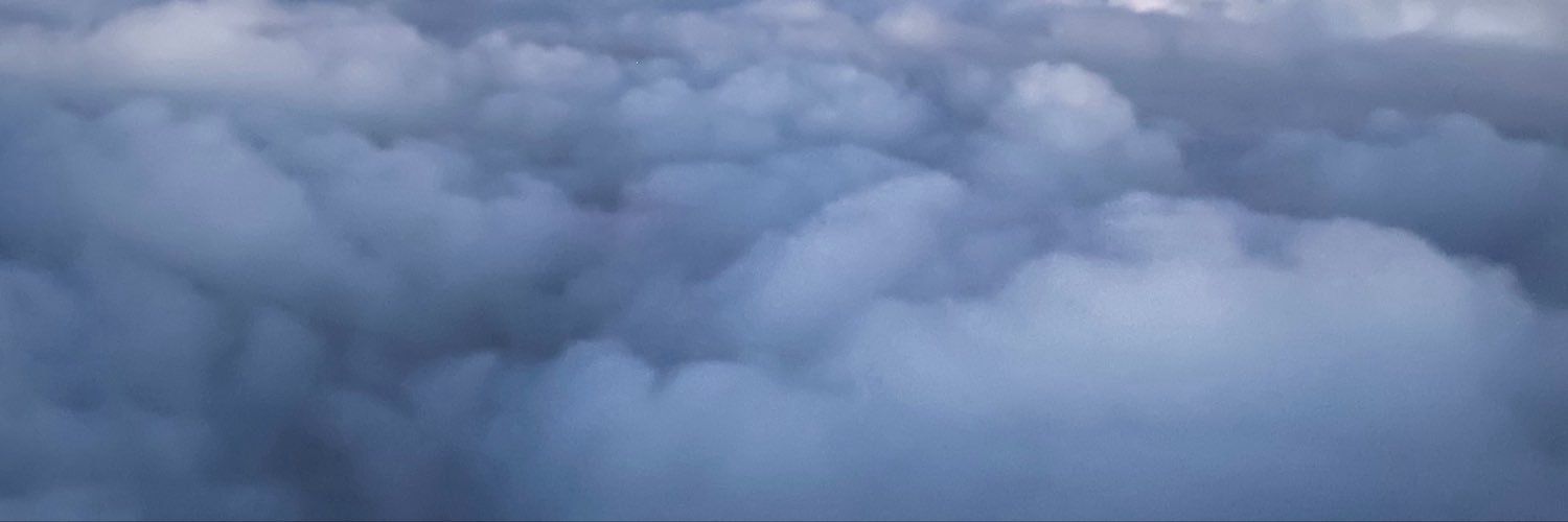 just_dari's profile banner image