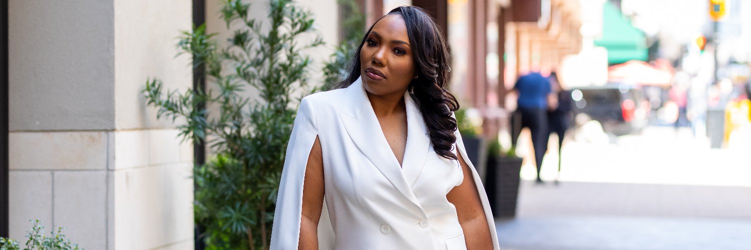 ChavonneStarr's profile banner image