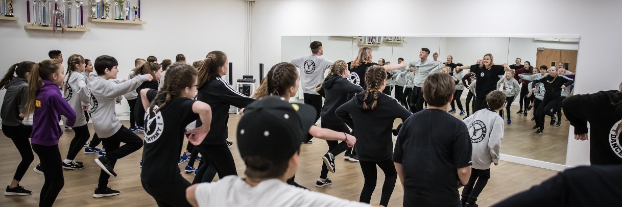 Integr8 Dance banner