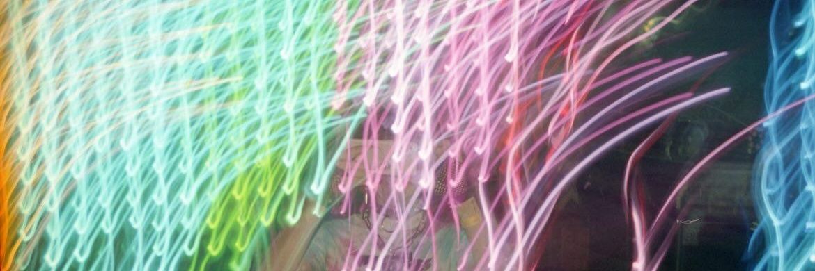 ellie 🦷💚 banner