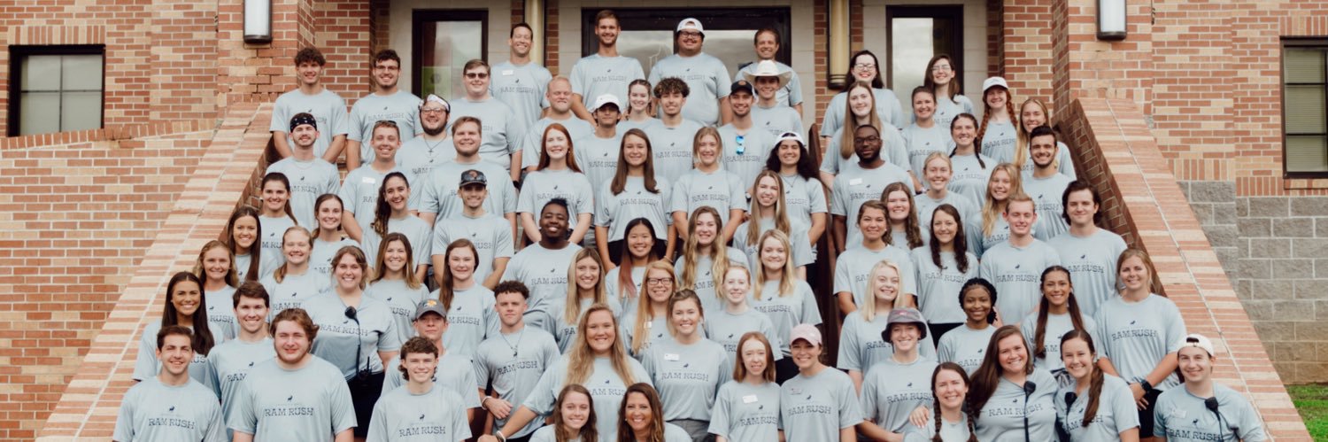 STUDENTLIFEUM's profile banner image