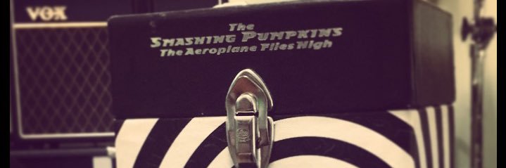 stringbox's profile banner image