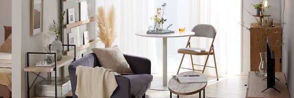 lowya Profile Banner