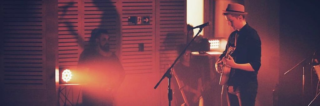 maxdonosos's profile banner image