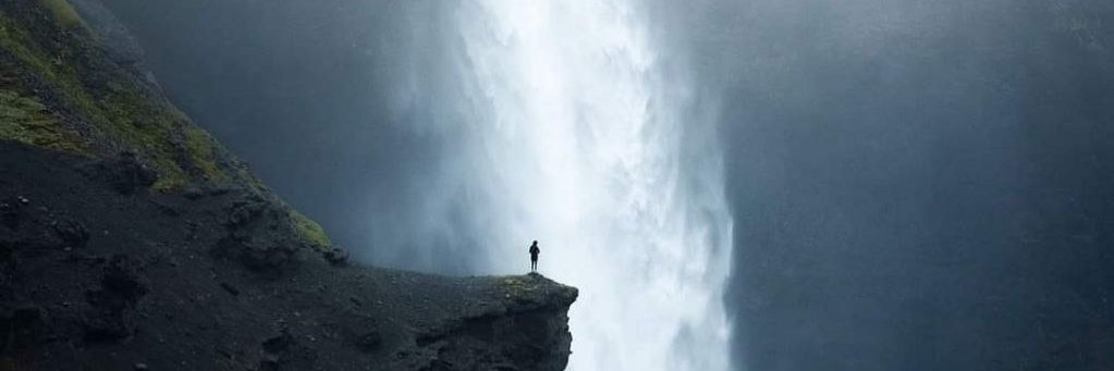 Le Contemplateur 的个人资料封面