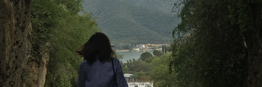 helloferrr's profile banner image