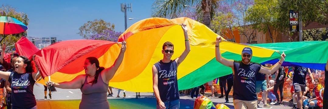 lovingweho's profile banner image