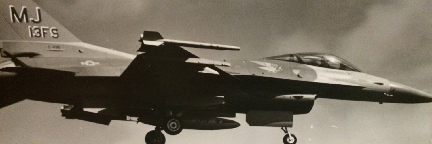 dav8r737's profile banner image